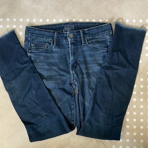 Mother denim with cropped frayed hem